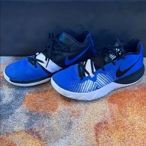 Nike men’s basketball sneakers size 8.5